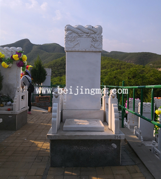 鑫泽园立碑4