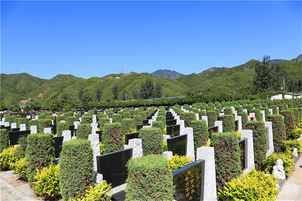 北京房山陵园公墓静安墓园价格多少？十月一开放吗电话多少？