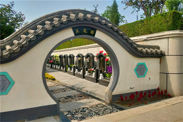 北京天主教陵园哪里有