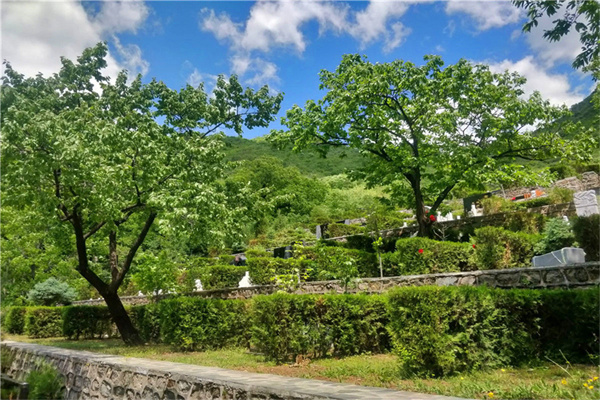 北京丰台有几家墓地？丰台墓地玉叶陵园怎样？