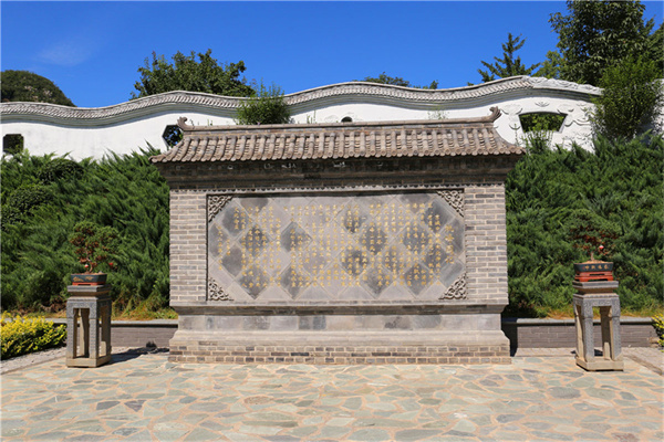 丰台太子峪陵园墓穴树葬长什么样，价格是多少？