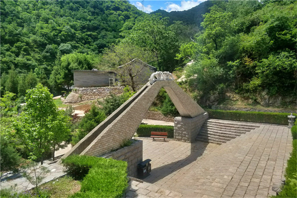 壁葬的价格如何定位，怀思堂价格是多少？