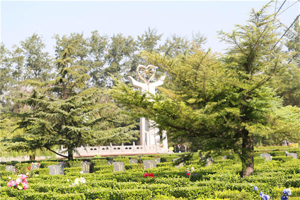 北京市海淀区温泉墓园十二生肖环保葬价格多少钱？有墓园电话吗？
