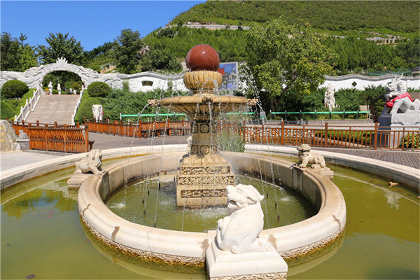 北京八达岭陵园是正规永久的陵园