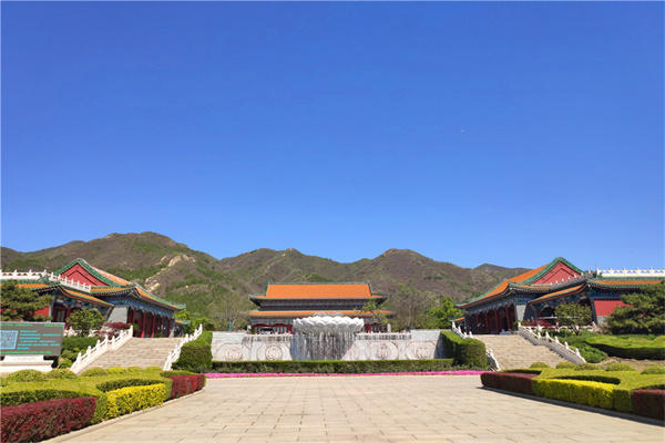 殡葬改革可纠偏但不能畏缩不前