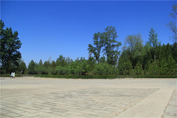 华夏陵园,北京城知名老陵园依山傍水,藏风聚气