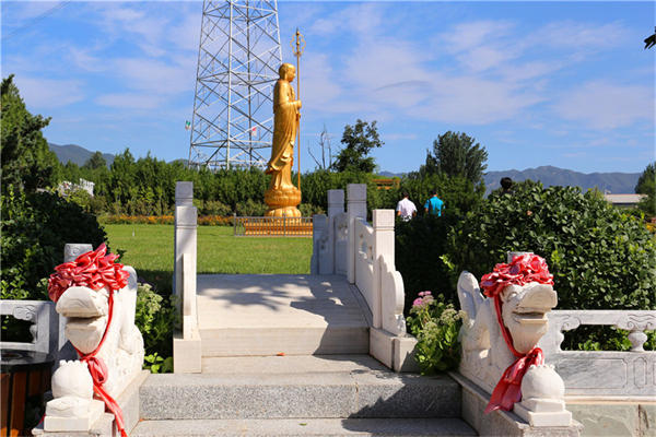 门头沟墓地有几家？门头沟墓地墓穴现在什么价格