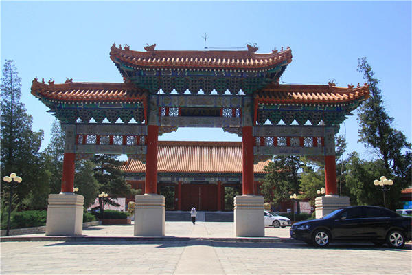 涿州卧龙公墓合法吗