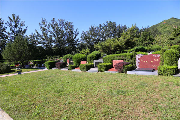 大兴有几家墓地，哪家比较好，大兴墓地怎么预约？