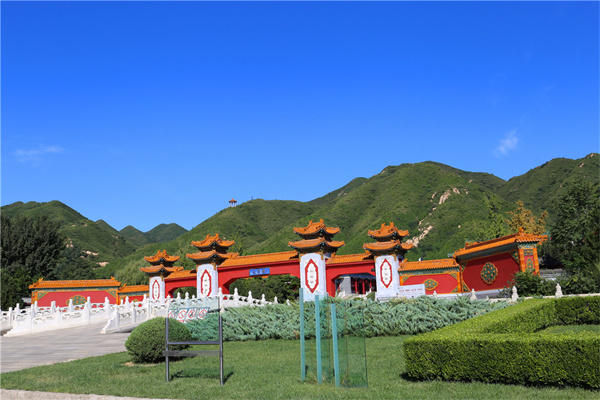 中华永久陵园交通告知
