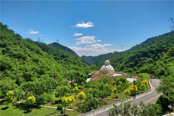 北京周边墓地廊坊万桐园公墓埋葬有哪些名人？