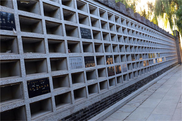 九公山长城纪念林树葬怎么样？