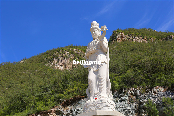 涿州卧龙公墓距离北京市区多远，卧龙公墓是什么性质的公墓？
