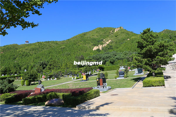 北京昌平区龙泉公墓是合法墓地吗，龙泉公墓墓地价格一览？
