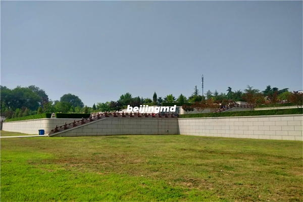 万安公墓在在哪个区环境怎么样，价格贵吗？交通路线怎么走？