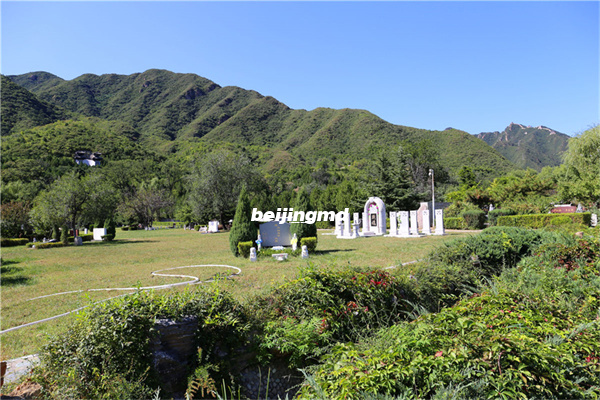 北京华夏墓地价格多少钱？选墓有哪些注意事项