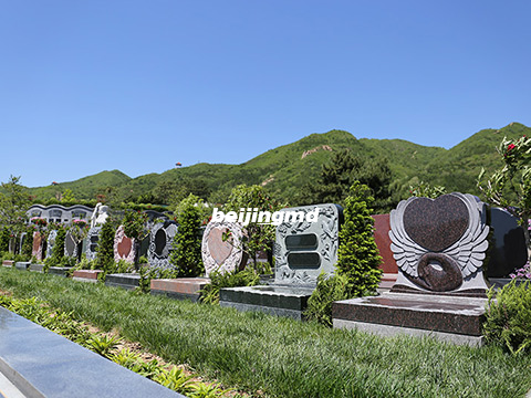 北京九里山公墓二区环境宁静且美丽