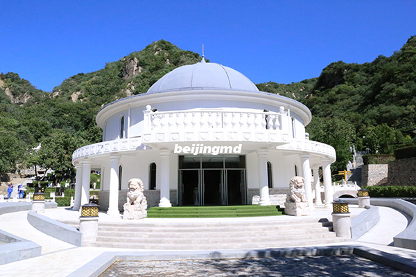 党建活动请看九公山长城纪念林