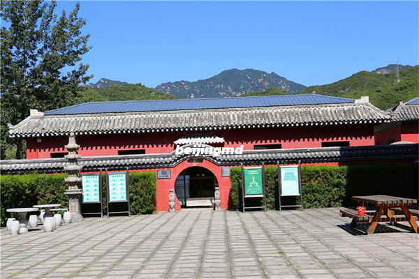 中国侨联第四届委员会主席庄炎林在北京逝世