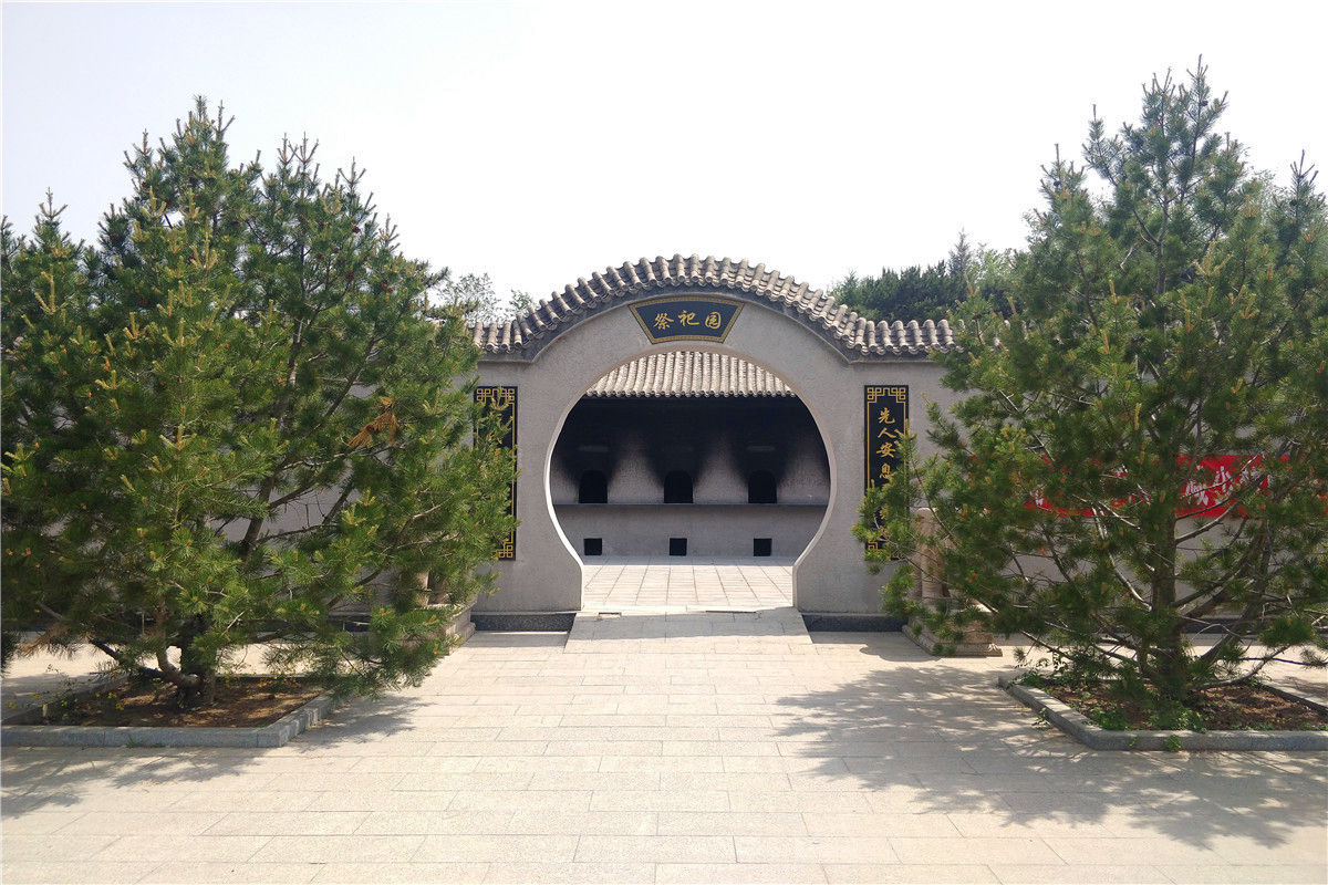 西静园公墓有班车吗