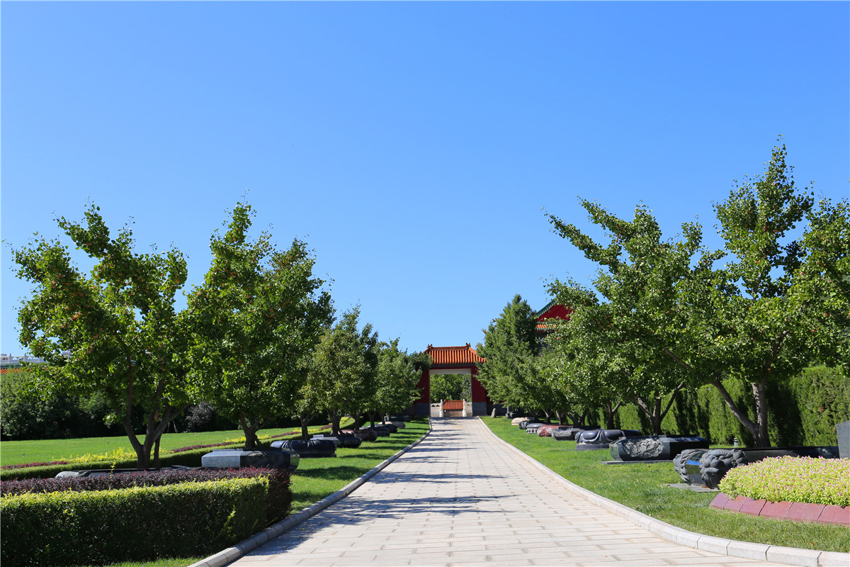 凤凰山陵园地址在什么地方