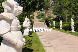 在中华永久陵园扫墓的同时还可以旅游