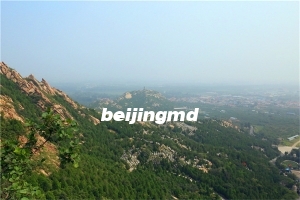 北京周边陵园墓地清东陵万佛园墓地预约电话多少？有看墓班车吗？