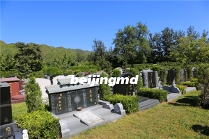 北京市天寿陵园的价格