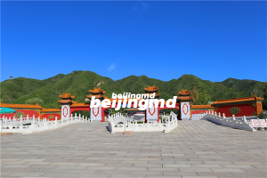 八达岭陵园深切纪念国画宗师梁树年先生