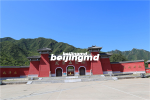 辞掉银行工作 90后高材生做殡葬火化师