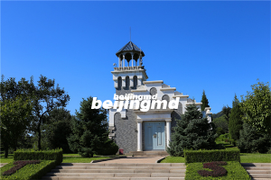 九公山长城纪念林安葬哪些名人？