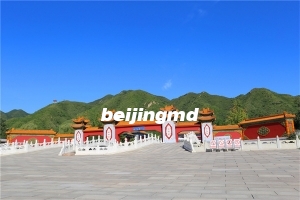 北京桃峰陵园官方网站能查墓地价格吗？在桃峰园买块墓地多少钱？
