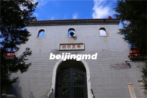 灵山宝塔陵园夏天景观欣赏